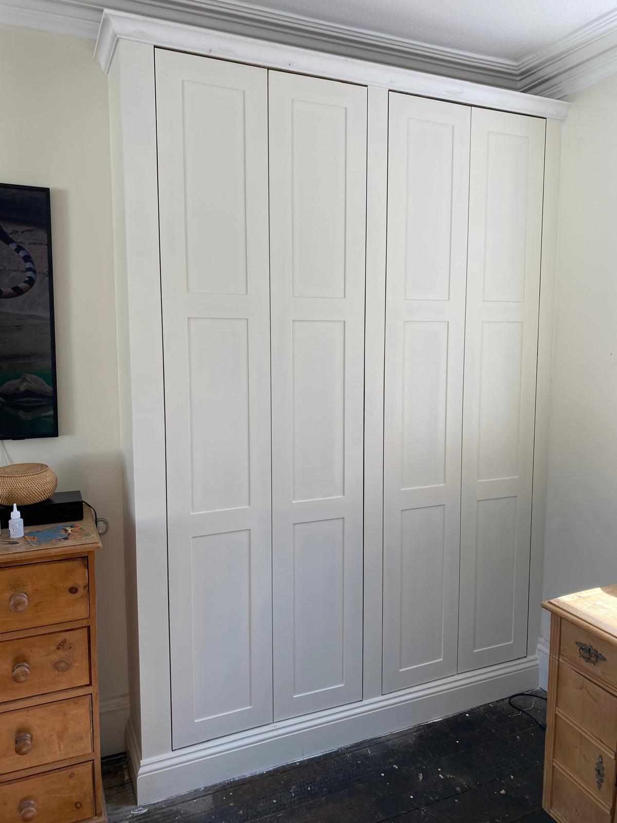 white-shaker-fitted-wardrobe-four-door